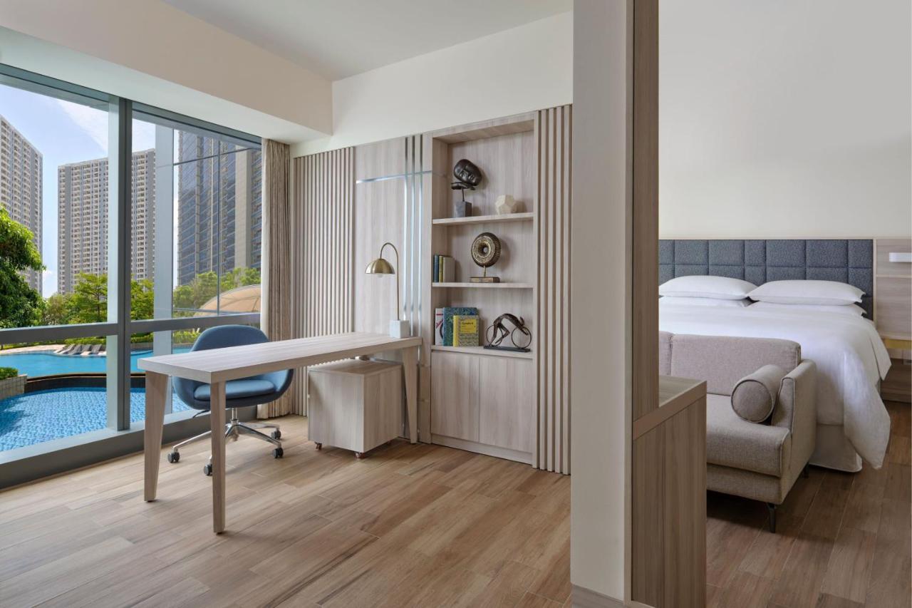 Junior Suite, 1 King,1616920561:JPEG